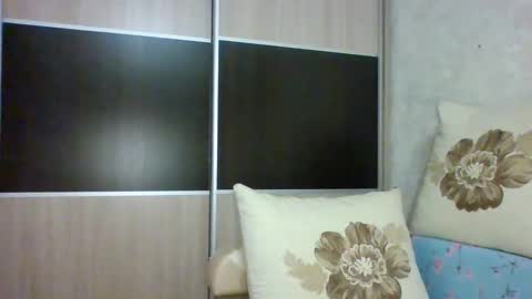 Roxxy Wharton online show from October 21, 2025, 6:25 am