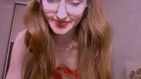 Roxxy Wharton online show from March 28, 2026, 8:52 pm