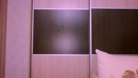 Snapshot of roxxywharton chatting on June 24, 2026, 11:42 am Roxxy Wharton online show from June 24, 2026, 11:42 am
