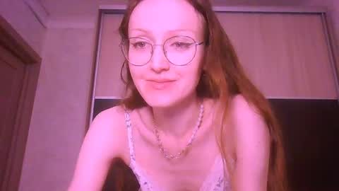Snapshot of roxxywharton chatting on June 29, 2026, 12:16 pm Roxxy Wharton online show from June 29, 2026, 12:16 pm