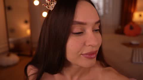 Im Roxy ntmu online show from October 28, 2025, 11:25 am