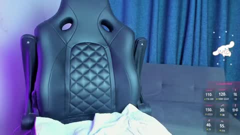 Snapshot of roxy_clark chatting on February 7, 2025, 5:31 am Annah online show from February 7, 2025, 5:31 am