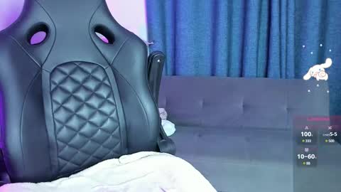 Snapshot of roxy_clark chatting on February 20, 2025, 6:50 am Annah online show from February 20, 2025, 6:50 am