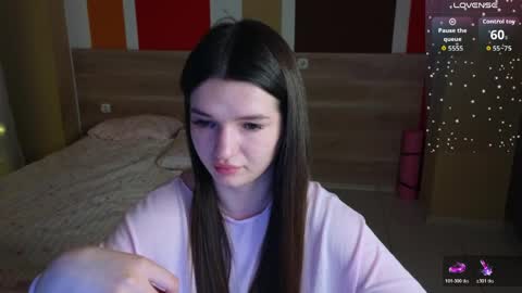 Roxy online show from April 27, 2026, 6:06 pm