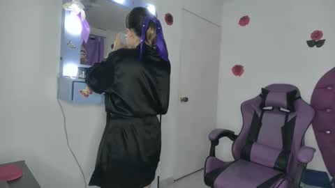 Roxy online show from March 6, 2026, 5:37 am