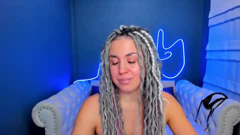 Roxy online show from February 5, 2026, 1:32 am