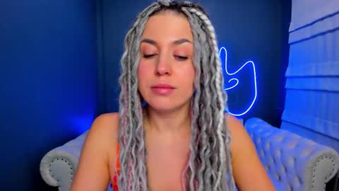 Roxy online show from February 10, 2026, 1:53 am