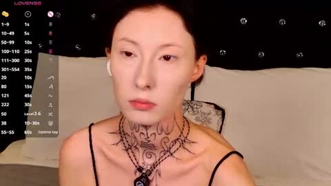 roxanne online show from August 3, 2026, 3:38 am