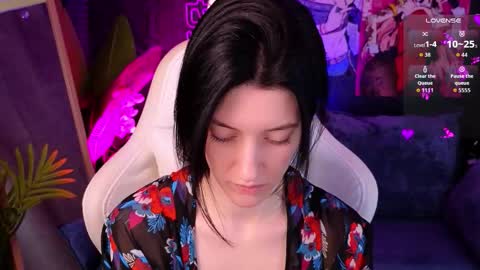 roxy_riot_ online show from October 18, 2025, 1:30 am