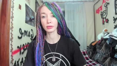 Snapshot of roxy_silver chatting on January 19, 2025, 6:53 pm Roxy online show from January 19, 2025, 6:53 pm