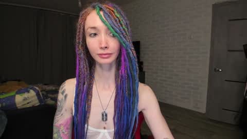 Snapshot of roxy_silver chatting on January 28, 2025, 1:08 am Roxy online show from January 28, 2025, 1:08 am