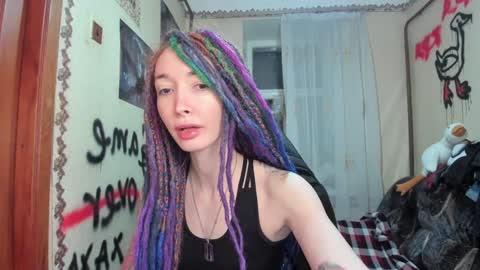 Snapshot of roxy_silver chatting on February 7, 2025, 7:06 pm Roxy online show from February 7, 2025, 7:06 pm