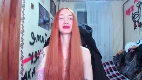 Snapshot of roxy_silver chatting on March 8, 2025, 3:56 pm Roxy online show from March 8, 2025, 3:56 pm