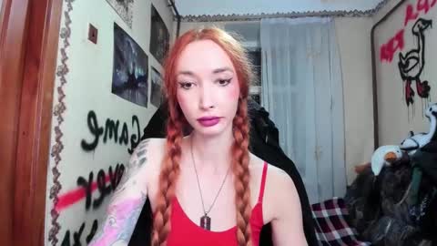 Snapshot of roxy_silver chatting on September 8, 2025, 9:03 pm Roxy online show from September 8, 2025, 9:03 pm