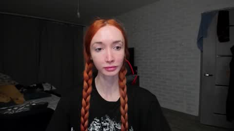 Snapshot of roxy_silver chatting on November 24, 2025, 9:03 pm Roxy online show from November 24, 2025, 9:03 pm