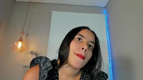 Snapshot of roxy_stone1 chatting on June 13, 2026, 7:12 pm roxy_stone1 online show from June 13, 2026, 7:12 pm