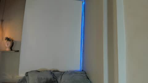 Snapshot of roxy_stone1 chatting on July 9, 2026, 7:51 pm roxy_stone1 online show from July 9, 2026, 7:51 pm