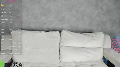 Snapshot of roxy_sunny chatting on September 23, 2025, 8:17 am Roxy GMT2 Mon 10 AM - 4 PMTue 10 AM - 4 PM Wed 10 AM - 4 PM Sat 10 AM - 4 PM Sun 10 AM - 4 PM. online show from September 23, 2025, 8:17 am