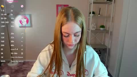 Snapshot of roxy_sunny chatting on October 13, 2025, 9:20 am Roxy GMT2 Mon 10 AM - 4 PMTue 10 AM - 4 PM Wed 10 AM - 4 PM Sat 10 AM - 4 PM Sun 10 AM - 4 PM. online show from October 13, 2025, 9:20 am