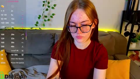 Snapshot of roxy_sunny chatting on November 2, 2025, 9:22 am Roxy GMT2 Mon 10 AM - 4 PMTue 10 AM - 4 PM Wed 10 AM - 4 PM Sat 10 AM - 4 PM Sun 10 AM - 4 PM. online show from November 2, 2025, 9:22 am