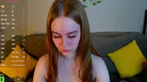 Snapshot of roxy_sunny chatting on November 11, 2025, 9:20 am Roxy GMT2 Mon 10 AM - 4 PMTue 10 AM - 4 PM Wed 10 AM - 4 PM Sat 10 AM - 4 PM Sun 10 AM - 4 PM. online show from November 11, 2025, 9:20 am