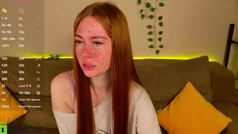 Snapshot of roxy_sunny chatting on November 12, 2025, 9:32 am Roxy GMT2 Mon 10 AM - 4 PMTue 10 AM - 4 PM Wed 10 AM - 4 PM Sat 10 AM - 4 PM Sun 10 AM - 4 PM. online show from November 12, 2025, 9:32 am