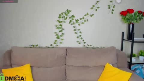 Snapshot of roxy_sunny chatting on November 13, 2025, 9:19 am Roxy GMT2 Mon 10 AM - 4 PMTue 10 AM - 4 PM Wed 10 AM - 4 PM Sat 10 AM - 4 PM Sun 10 AM - 4 PM. online show from November 13, 2025, 9:19 am