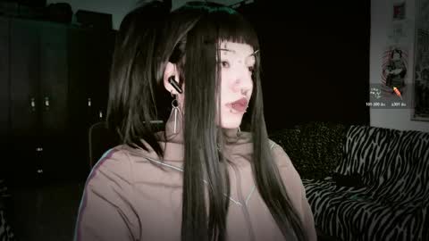 Snapshot of roxy_toxic chatting on April 8, 2026, 1:05 am Roxy Independient model Help me to reach 50 thumbs up online show from April 8, 2026, 1:05 am