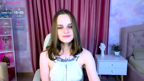 Snapshot of roxyrogue_ chatting on March 31, 2026, 1:55 pm Roxy online show from March 31, 2026, 1:55 pm