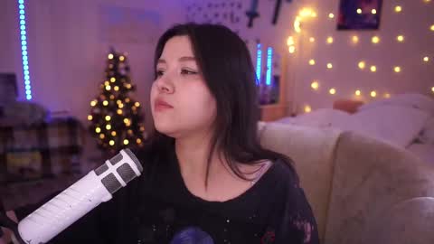 roxysuh online show from February 21, 2025, 7:56 am