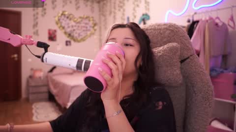 roxysuh online show from February 27, 2026, 8:25 am