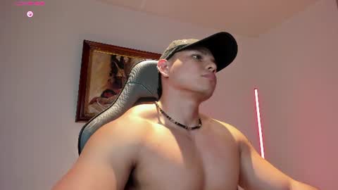 Snapshot of roy__constance chatting on July 20, 2026, 3:10 am Roy Constance online show from July 20, 2026, 3:10 am