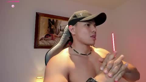 Snapshot of roy__constance chatting on July 23, 2026, 1:58 am Roy Constance online show from July 23, 2026, 1:58 am