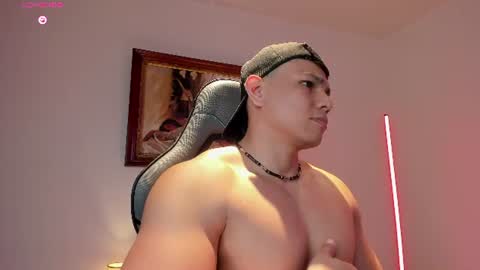 Snapshot of roy__constance chatting on July 26, 2026, 7:43 pm Roy Constance online show from July 26, 2026, 7:43 pm