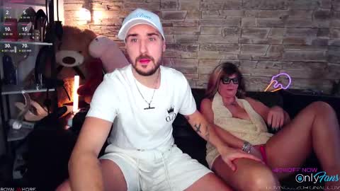 Snapshot of royal__whore chatting on March 6, 2026, 8:27 pm DOMINGUEZ ORIGINAL online show from March 6, 2026, 8:27 pm