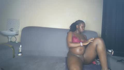 royal_charm online show from March 7, 2026, 8:00 am