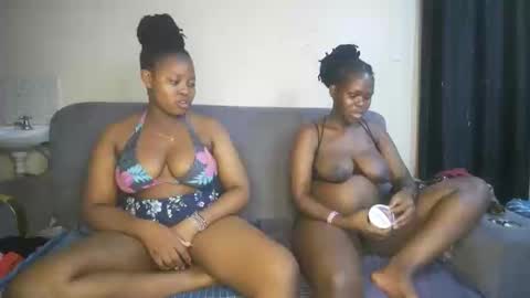 royal_charm online show from March 14, 2026, 10:04 pm