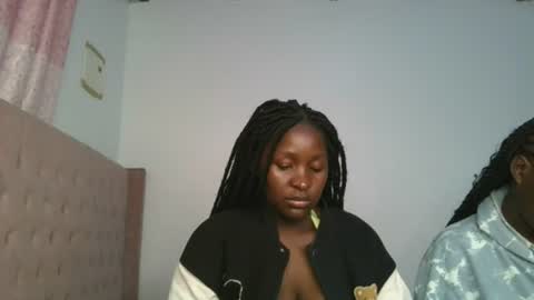 royal_goddes2 online show from July 28, 2026, 4:39 pm