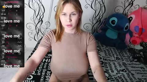 Snapshot of royangela chatting on November 2, 2025, 6:05 am angela online show from November 2, 2025, 6:05 am