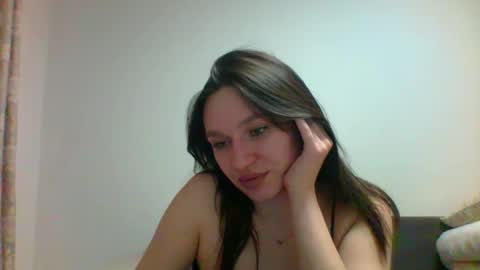 Roza05x online show from March 23, 2026, 9:19 pm