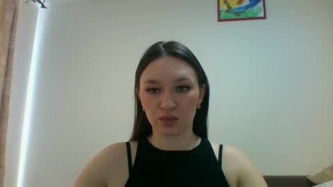 Roza05x online show from March 25, 2026, 10:43 am
