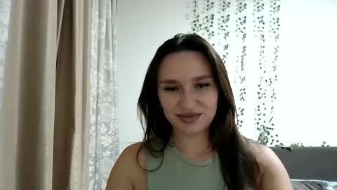 Snapshot of roza05x chatting on July 19, 2026, 8:01 pm Roza05x online show from July 19, 2026, 8:01 pm