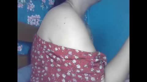 Snapshot of roza1999 chatting on November 12, 2025, 8:26 am ALISE LidaL online show from November 12, 2025, 8:26 am