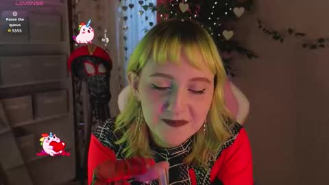 Roziett online show from March 7, 2026, 9:06 am