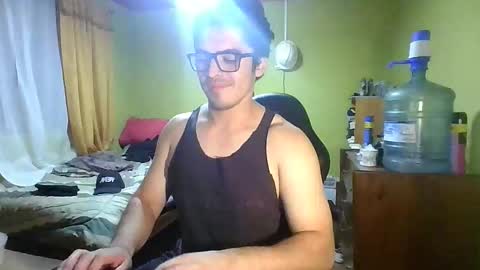 Snapshot of rpaulo25 chatting on March 27, 2026, 3:45 am rpaulo25 online show from March 27, 2026, 3:45 am