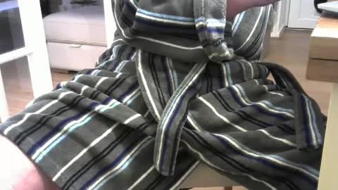 Snapshot of rsindie2 chatting on December 8, 2024, 4:18 pm rsindie2 online show from December 8, 2024, 4:18 pm