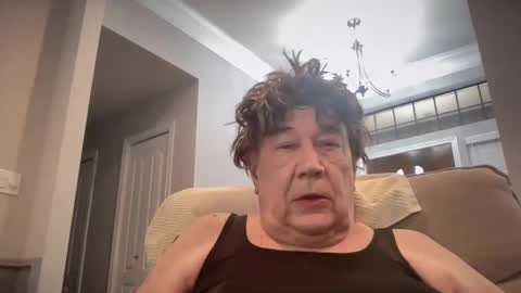 Snapshot of rsxxx130 chatting on January 17, 2025, 6:12 pm ireneTxCD online show from January 17, 2025, 6:12 pm