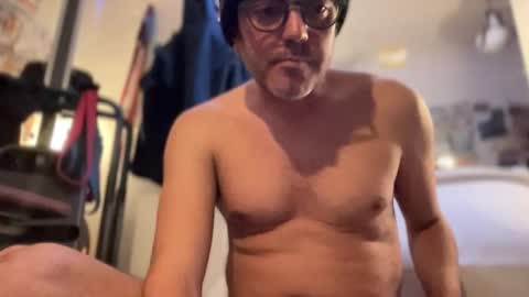 Snapshot of rubberedmi chatting on December 19, 2025, 3:41 pm Subhole caged online show from December 19, 2025, 3:41 pm