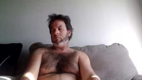 rubbingoneout714 online show from January 14, 2026, 3:39 pm