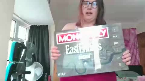 Snapshot of rubezx chatting on December 27, 2024, 12:45 pm Ruby online show from December 27, 2024, 12:45 pm